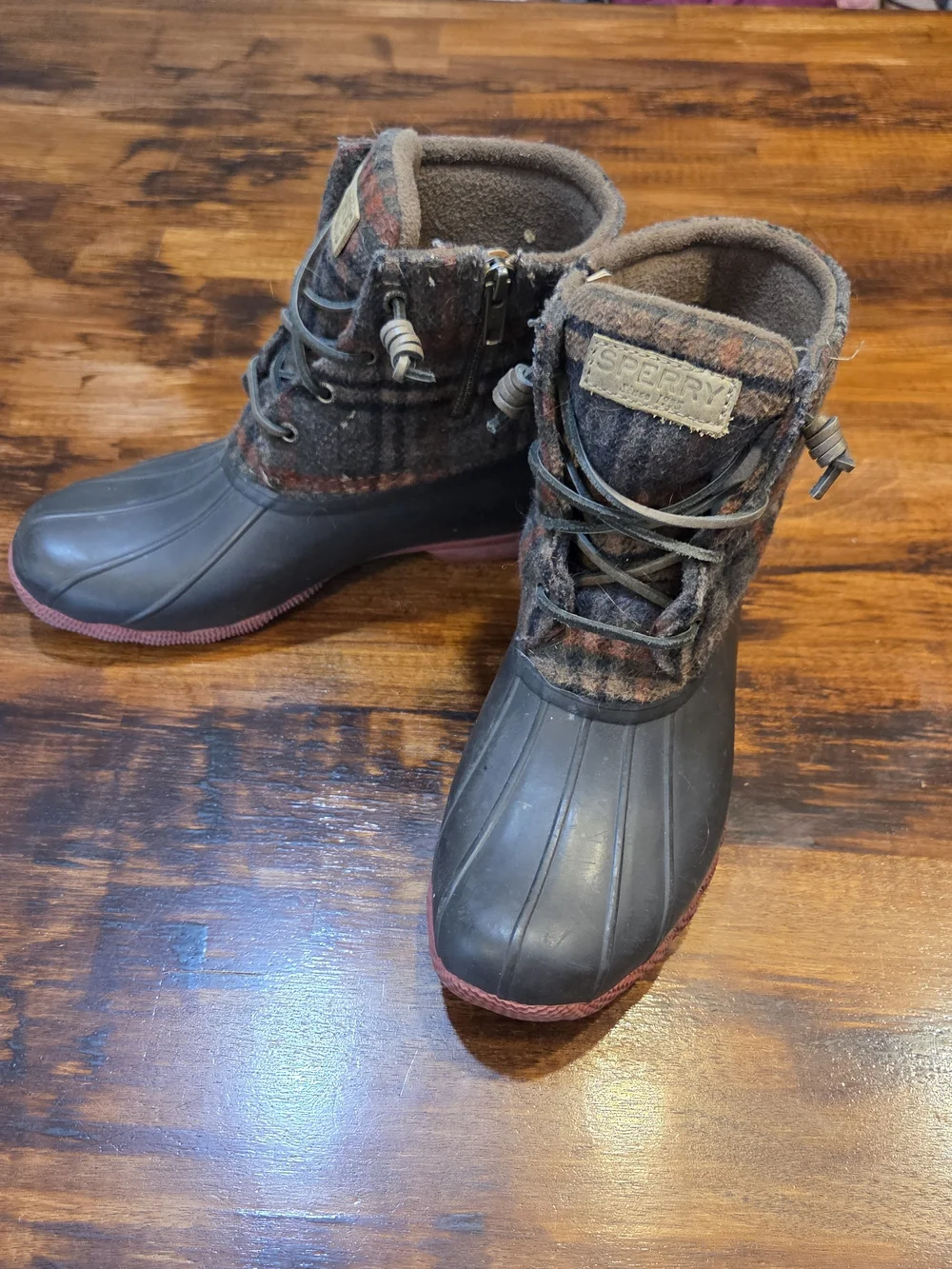 Sperry Women's Saltwater Emboss Wool Poly Duck Rain Boots Size 7M Brown Red Grop
